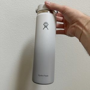 Gray ombré Hydroflask